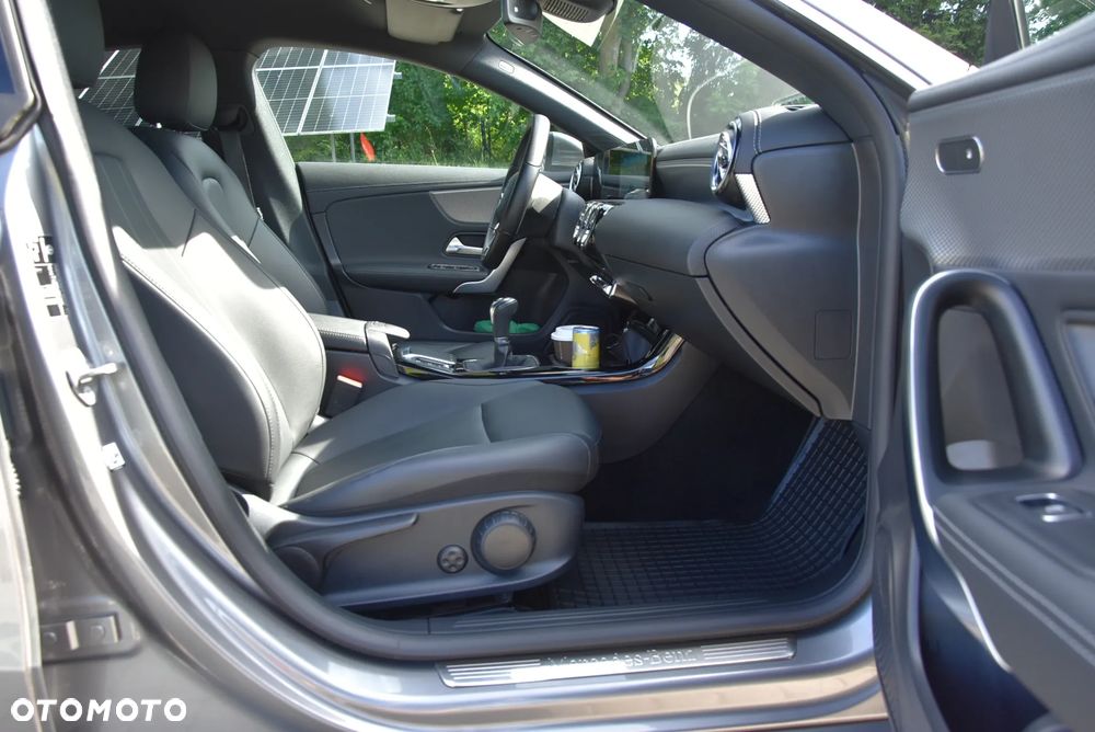 Mercedes-Benz CLA 200 d Edition 2022 - 16