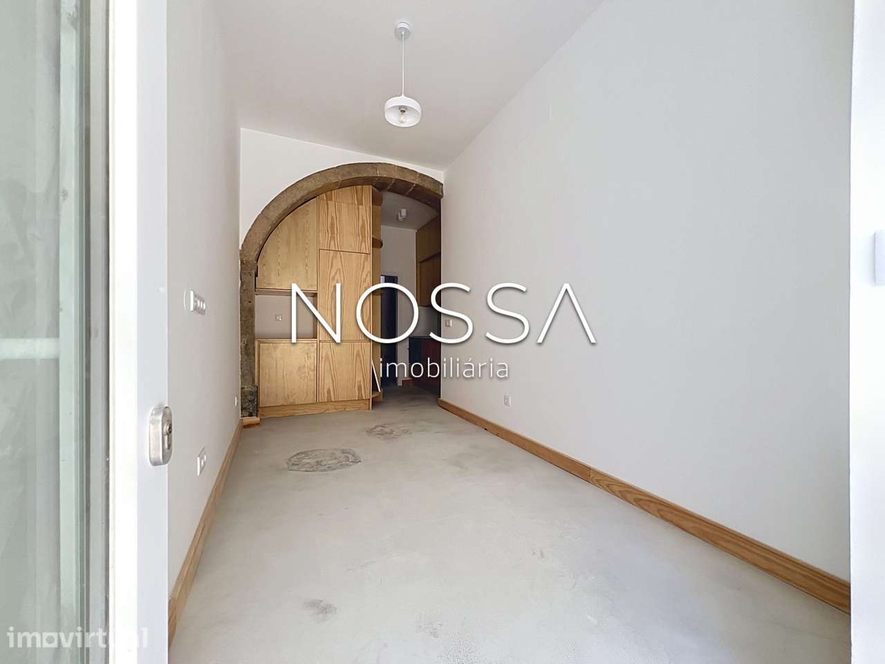 Apartamento T1 | Totalmente Remodelado| Rua do Paraíso - Grande imagem: 5/33