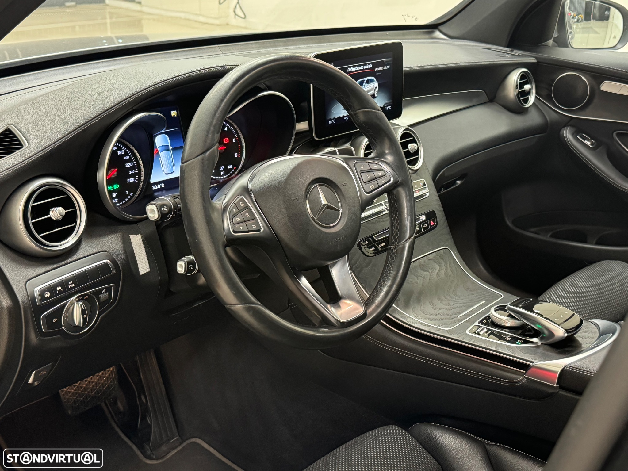 Mercedes-Benz GLC 220 - 37