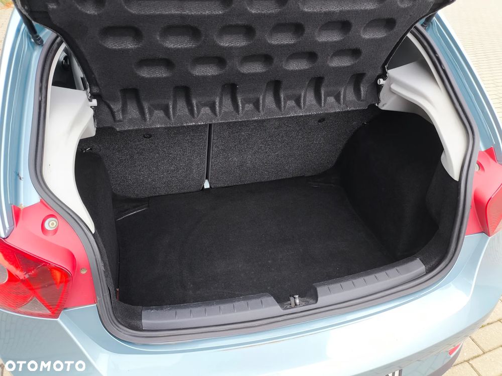 Seat Ibiza 1.4 16V Style - 8