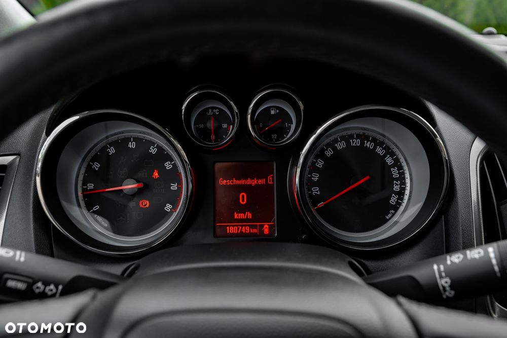 Opel Astra 1.4 Turbo - 30