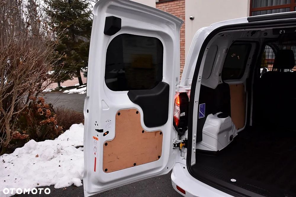 Ford TRANSIT COURIER - 28