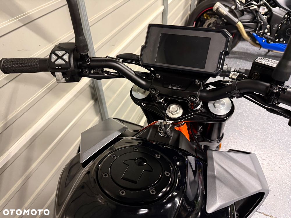 KTM Duke - 8