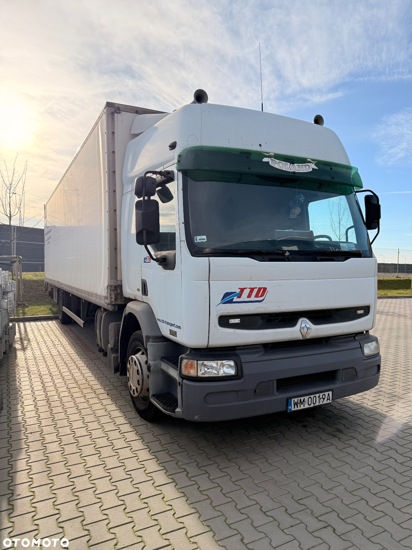 Renault Premium - 3