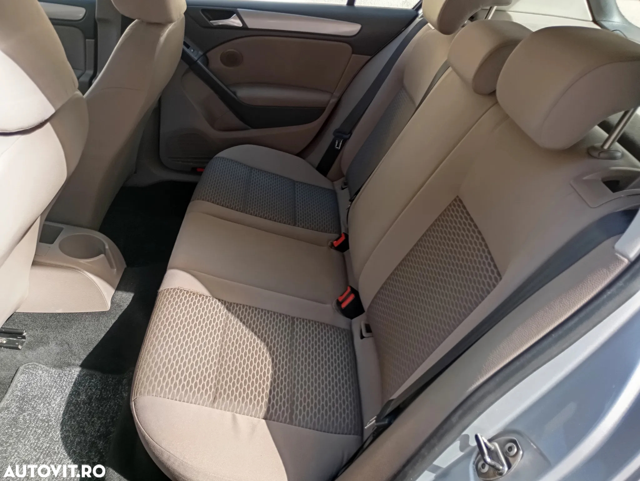 Volkswagen Golf 1.4 TSI Trendline - 8
