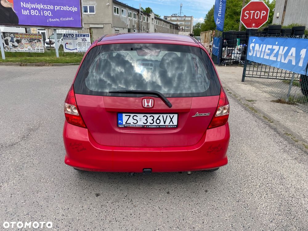 Honda Jazz 1.4 ES - 17