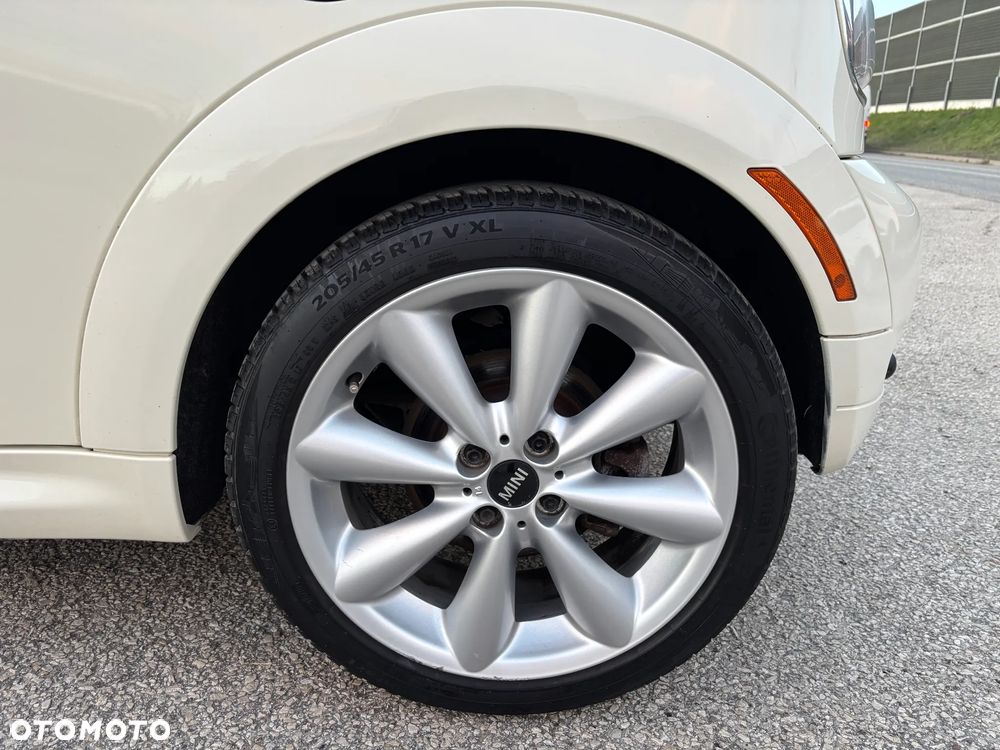 MINI Clubman Cooper - 14