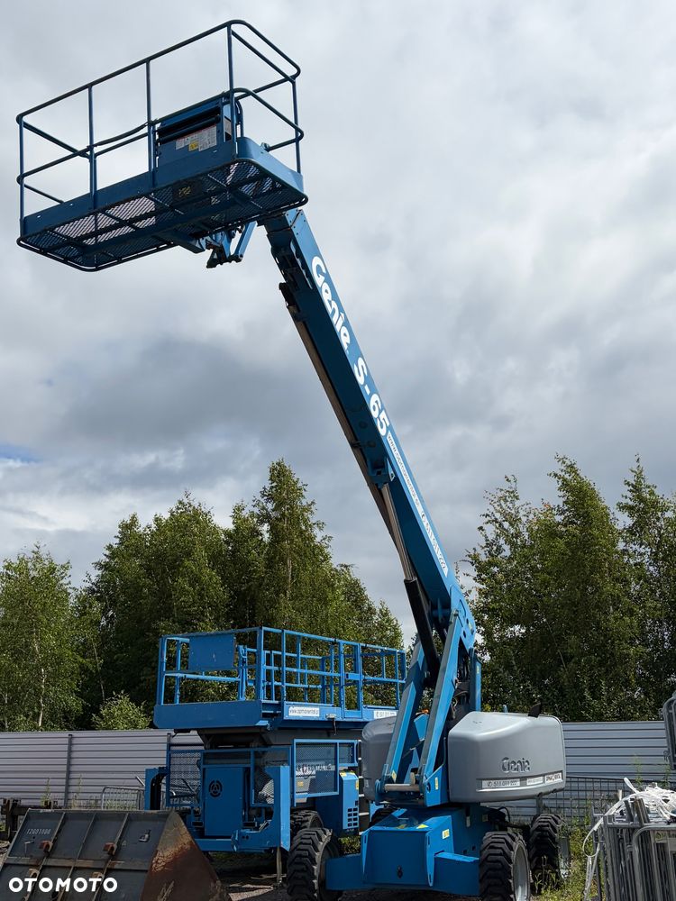 Genie S-65 - 2