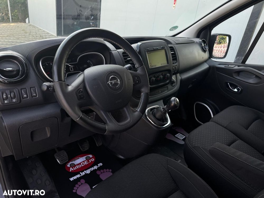 Opel vivaro - 6
