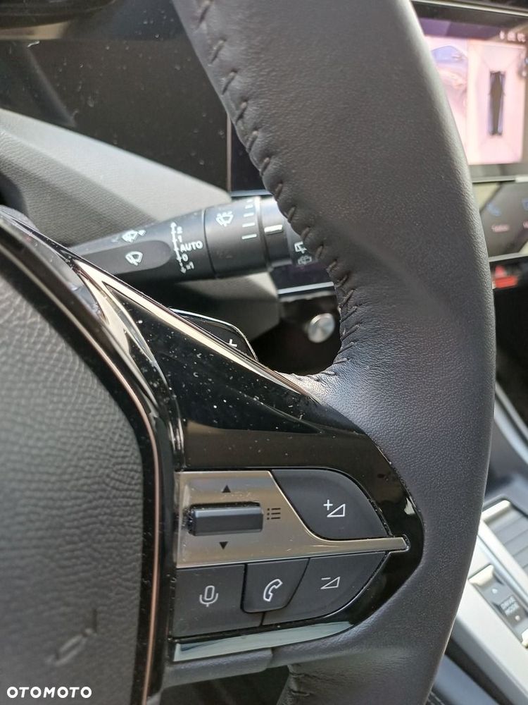 Peugeot 308 - 30
