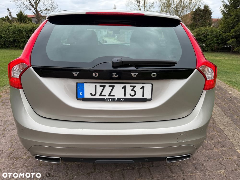 Volvo V60 D4 - 11