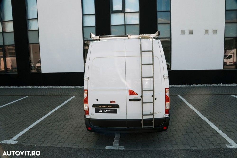 Renault Master - 10