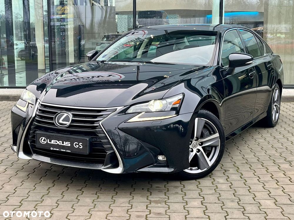 Lexus GS - 10