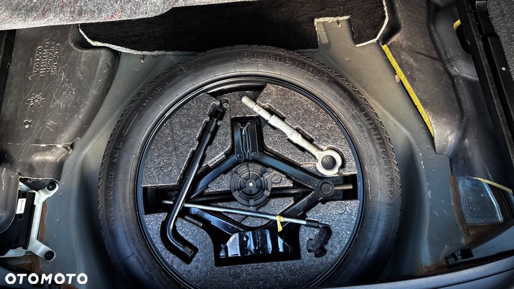 Volvo XC 60 D5 AWD Momentum - 11