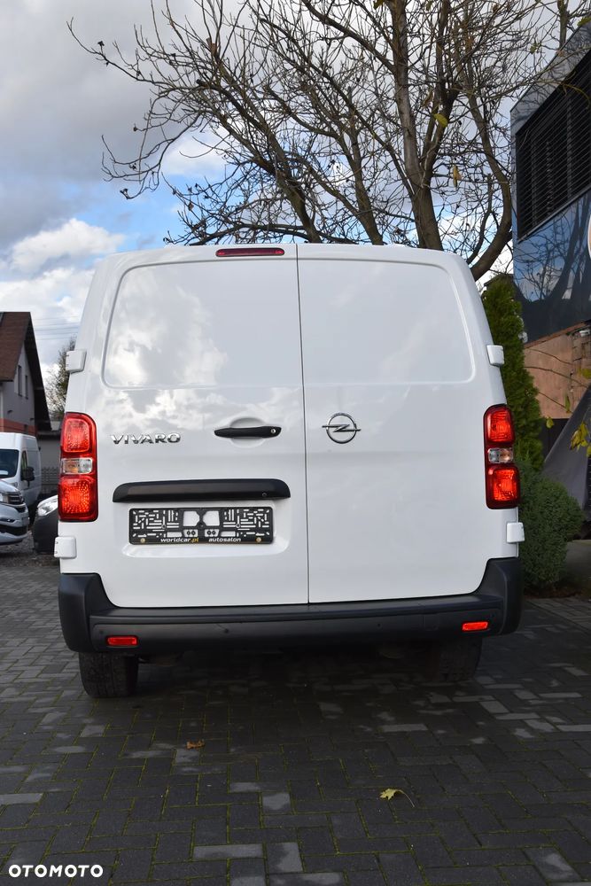 Opel Vivaro Extra Long - 11