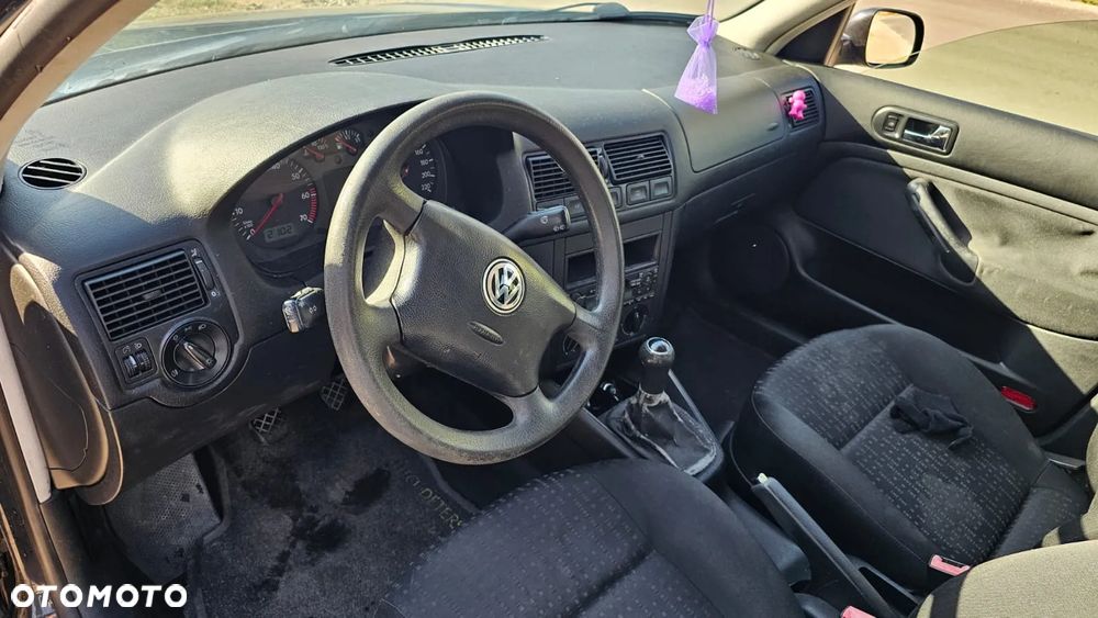 Volkswagen Golf Variant 1.4 - 9