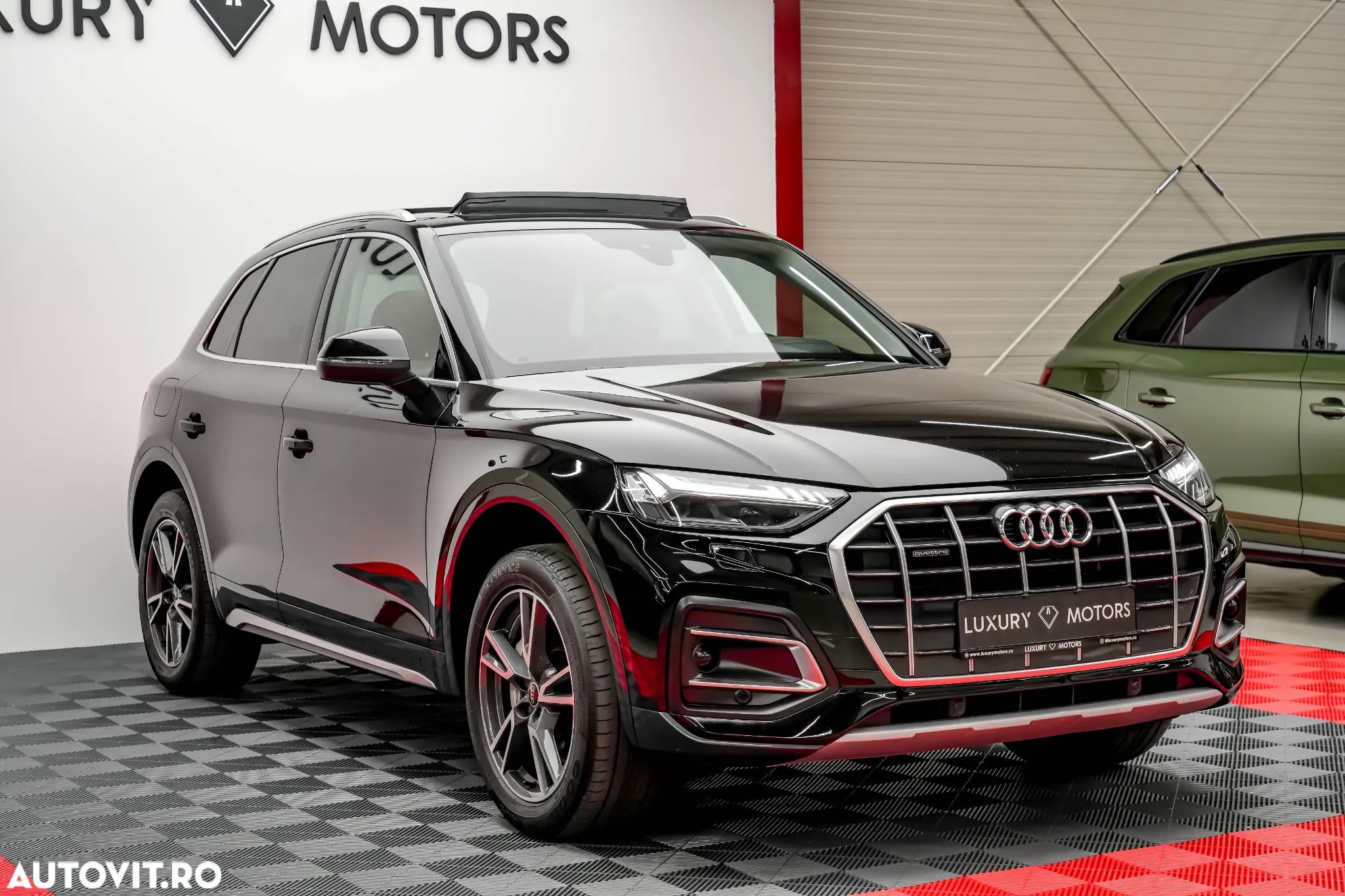 Audi Q5 50 TFSI e quattro S tronic design - 12
