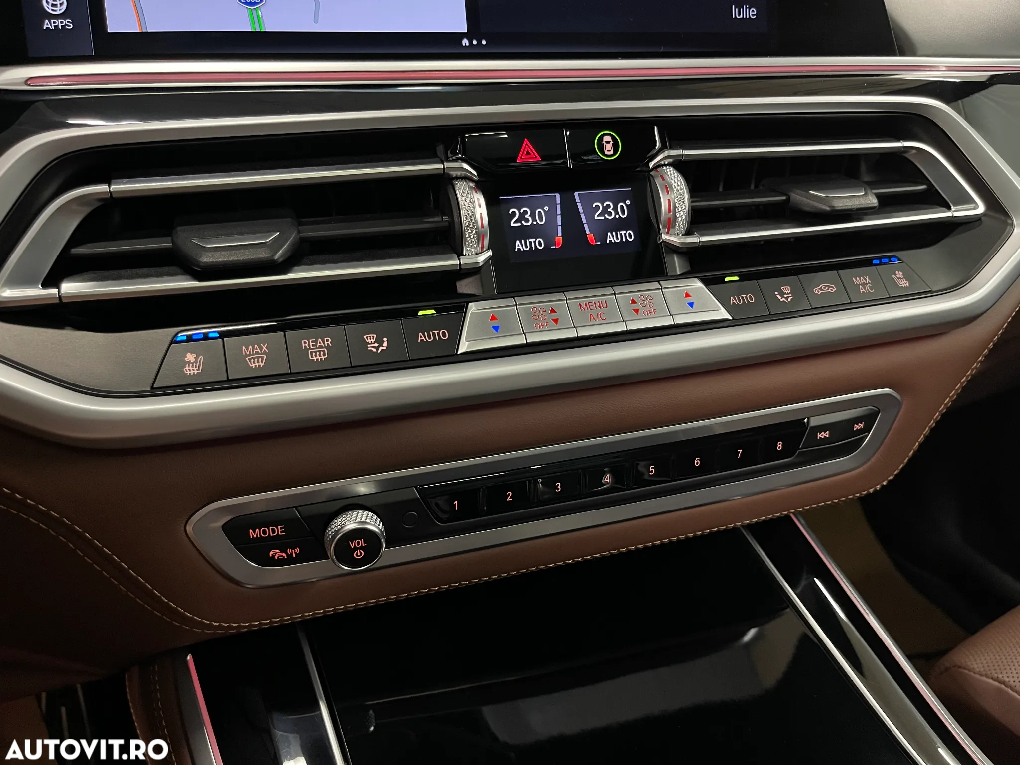 BMW X5 M M50i - 30