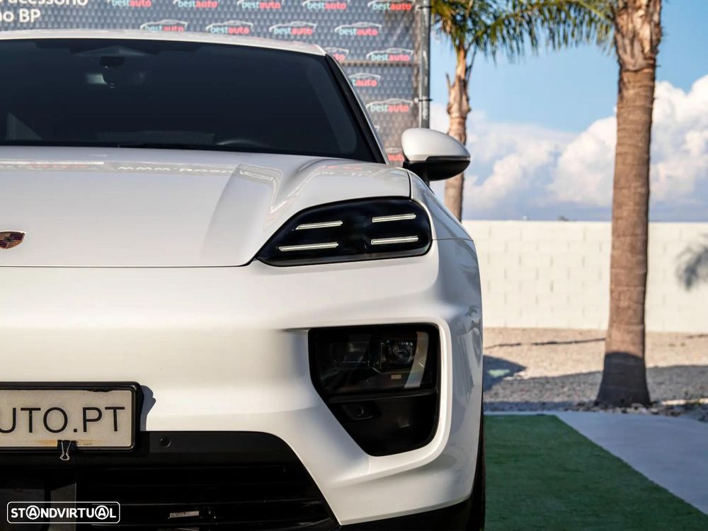 Porsche Macan Electric - 19
