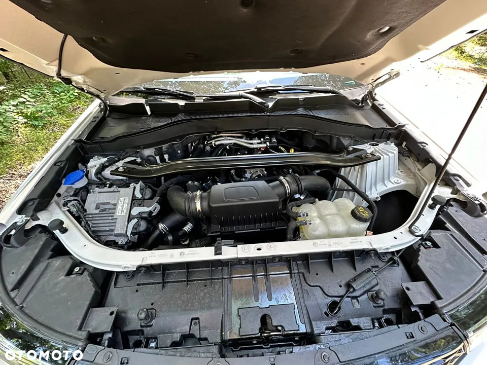 Ford Explorer EcoBoost Plug-in Hybrid ST-LINE - 12