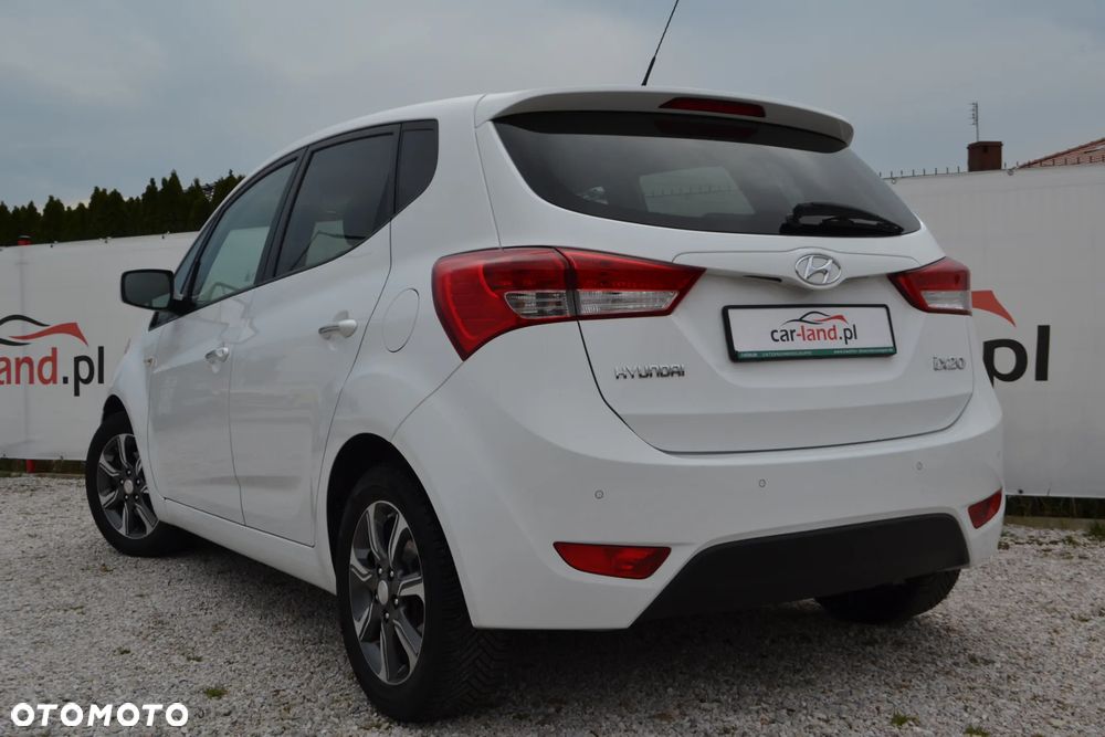 Hyundai ix20 1.4 Comfort - 12