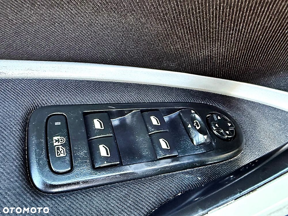 Citroën C5 2.0 HDi Exclusive - 29
