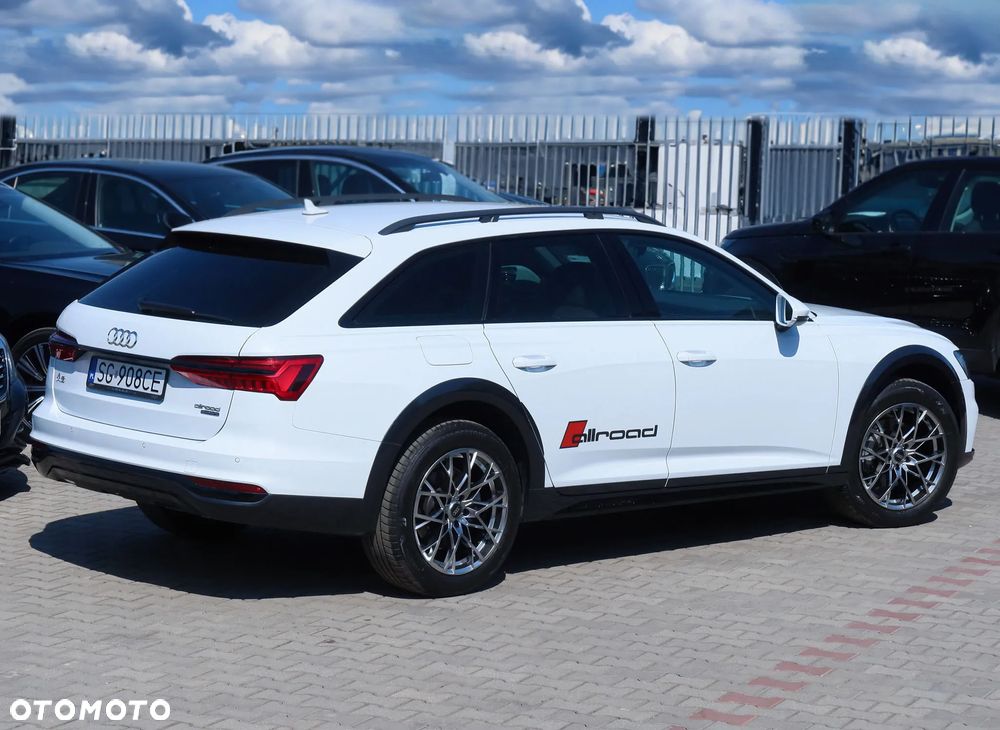 Audi A6 Allroad - 38