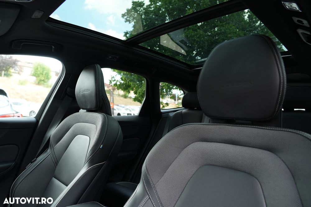 Volvo XC 60 D5 AWD Geartronic RDesign - 16