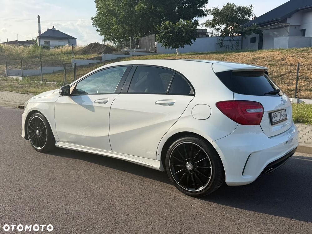 Mercedes-Benz Klasa A 180 (BlueEFFICIENCY) 7G-DCT AMG Sport - 11