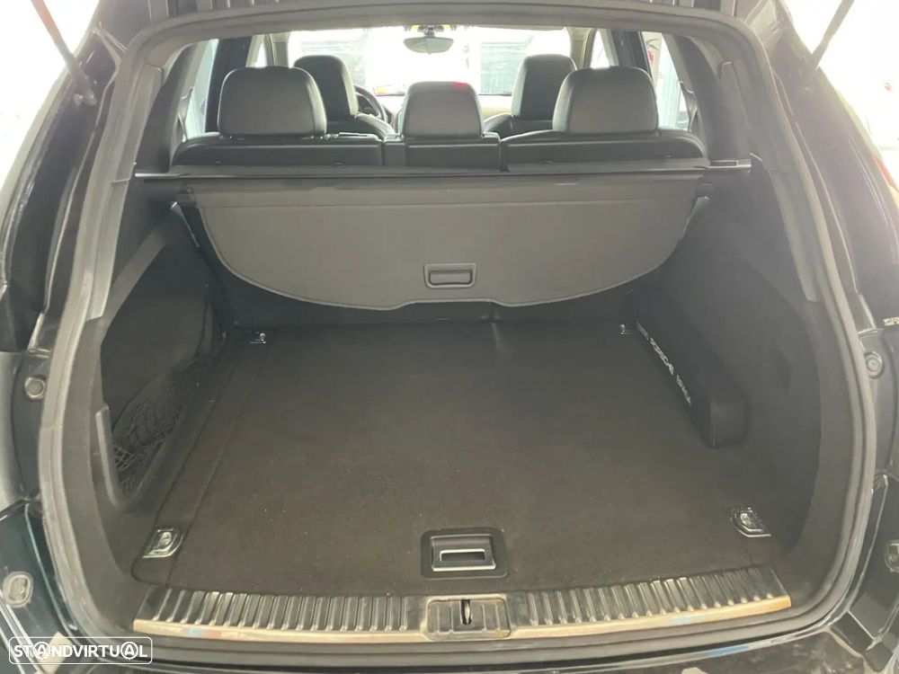 Porsche Cayenne - 29