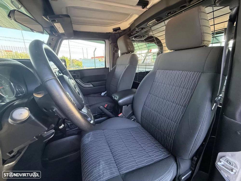 Jeep Wrangler 2.8 CRD MTX Sport 4L - 12