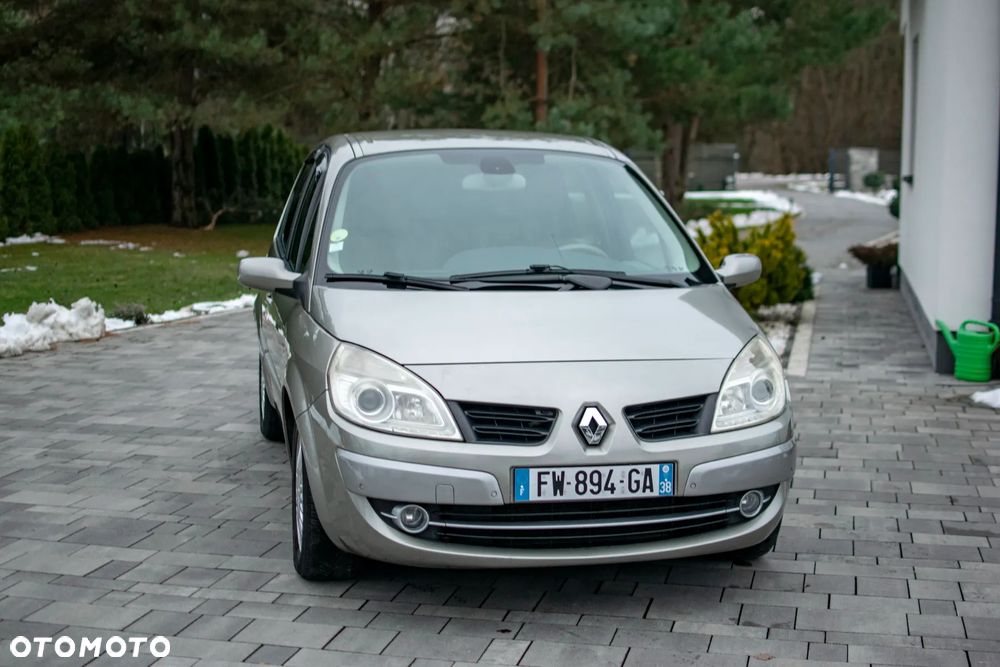 Renault Scenic - 12
