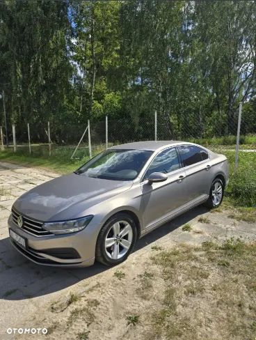 Volkswagen Passat 2.0 TSI Business DSG - 1