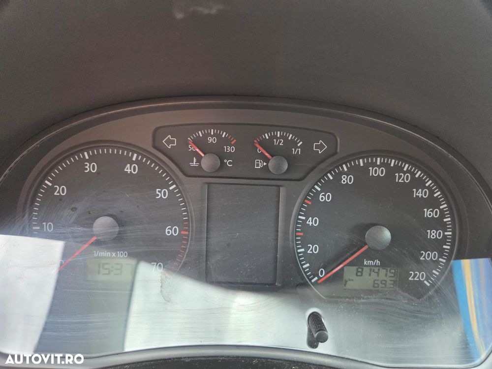 Volkswagen Polo 1.4 Comfortline - 11