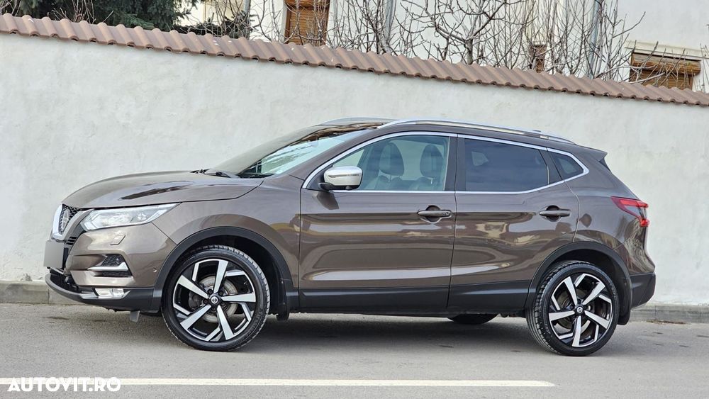 Nissan Qashqai 1.2 DIG-T Start/Stop X-TRONIC Tekna - 1