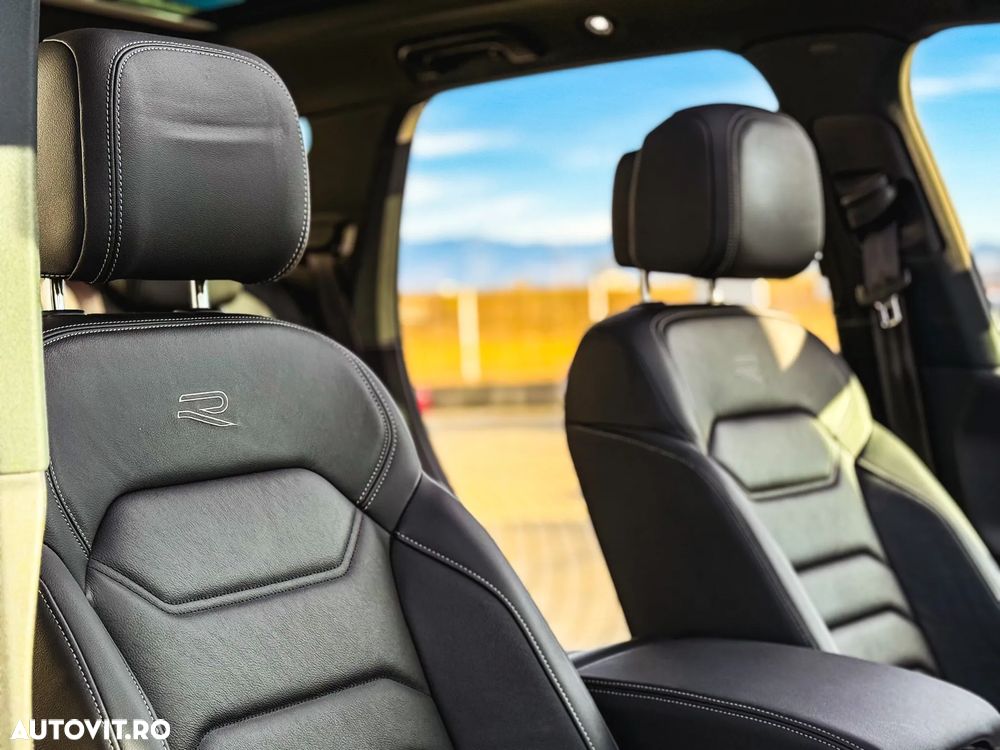 Volkswagen Touareg V6 TDI 4MOTION R-Line - 16