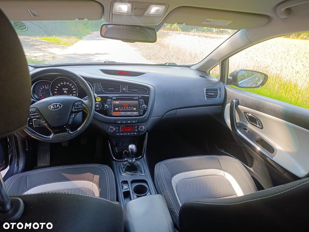 Kia Ceed 1.6 CRDi Business Line - 21