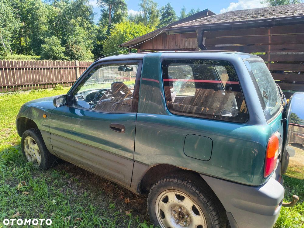Toyota RAV4 - 2