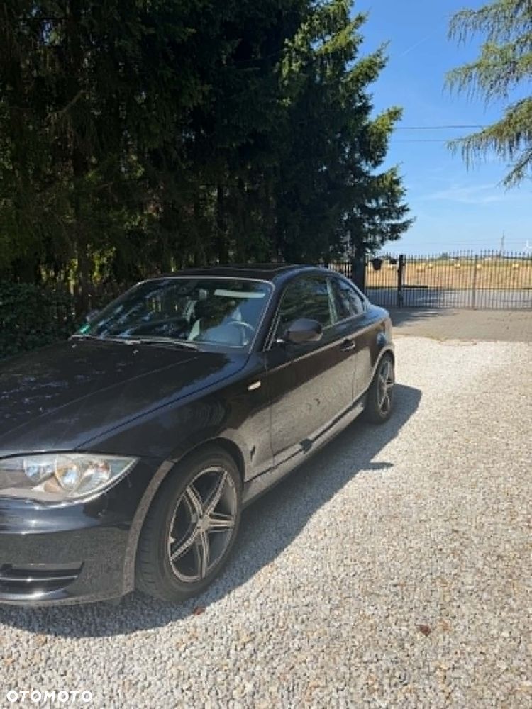 BMW Seria 1 118d DPF - 1