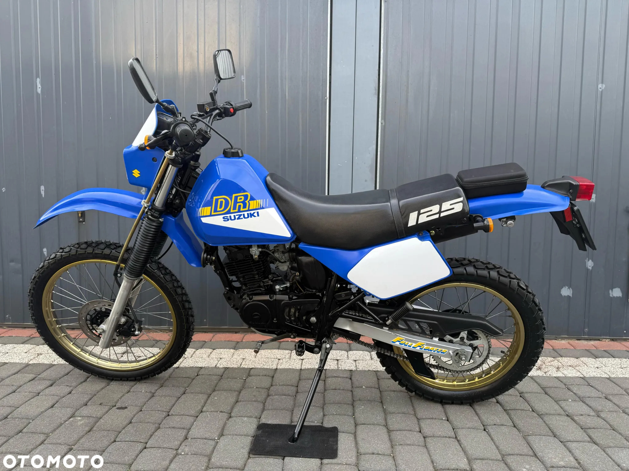 Suzuki DR