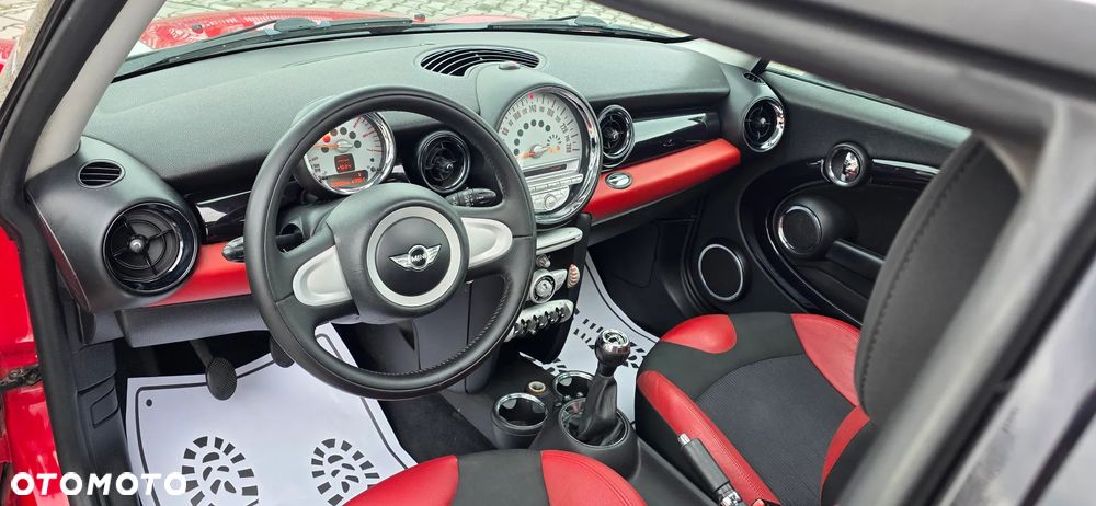 MINI Cooper D 50 Mayfair - 15