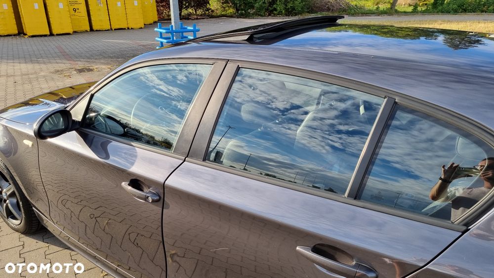 BMW Seria 1 - 37