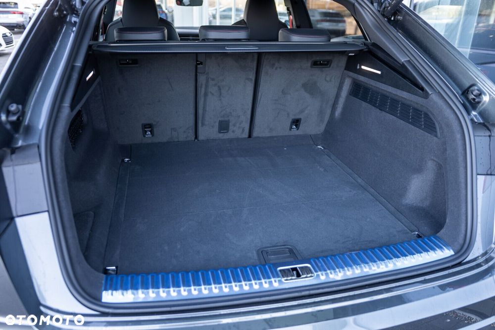 Audi Q8 50 TDI mHEV Quattro Tiptronic - 9