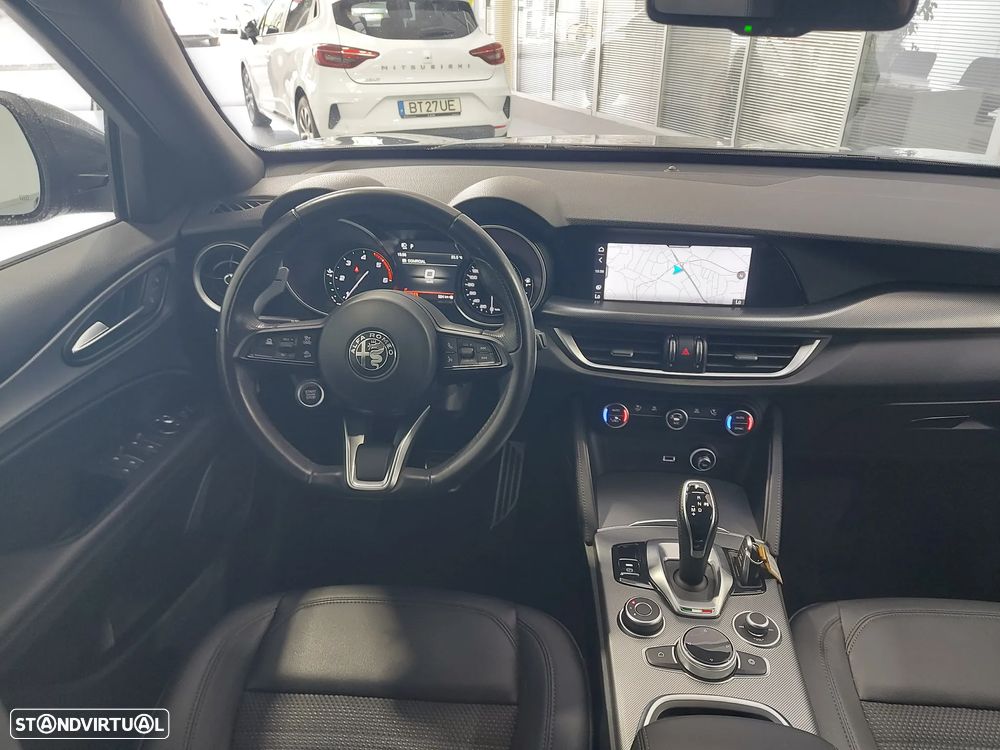 Alfa Romeo Stelvio 2.2 D Sprint AT8 - 13