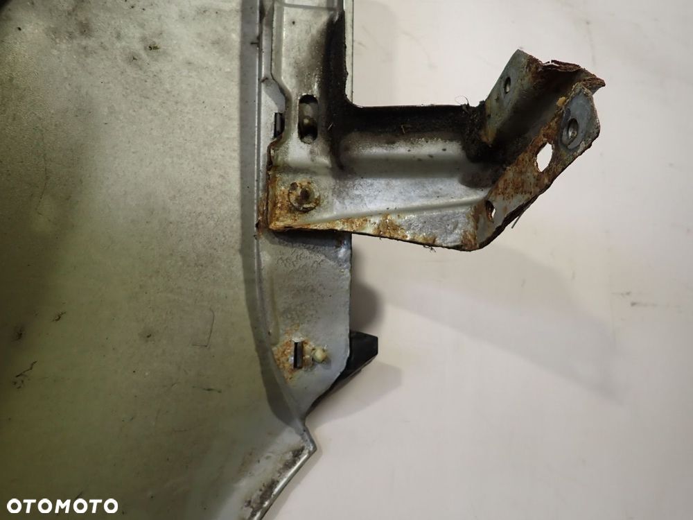 BŁOTNIK LEWY PRZEDNI VOLKSWAGEN BORA - 17