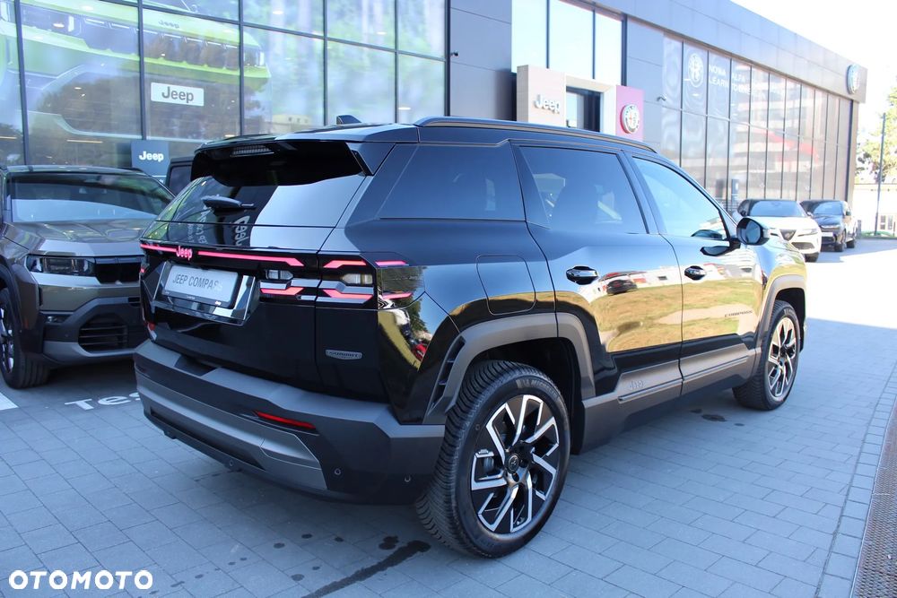 Jeep Compass 1.2 T3 mHEV Summit FWD DCT - 5