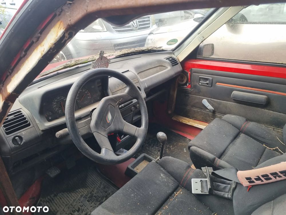 Peugeot 205 - 31