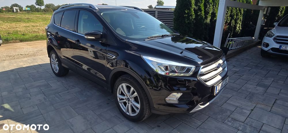 Ford Kuga 1.5 EcoBoost 2x4 Black & Silver - 5