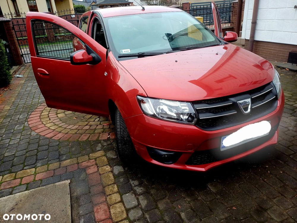Dacia Sandero 1.2 16V Laureate - 8