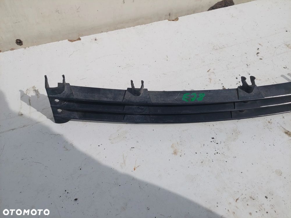 BMW E38 LISTWA, ATRAPA KRATKA ZDERZAKA PRZEDNIEGO - 2